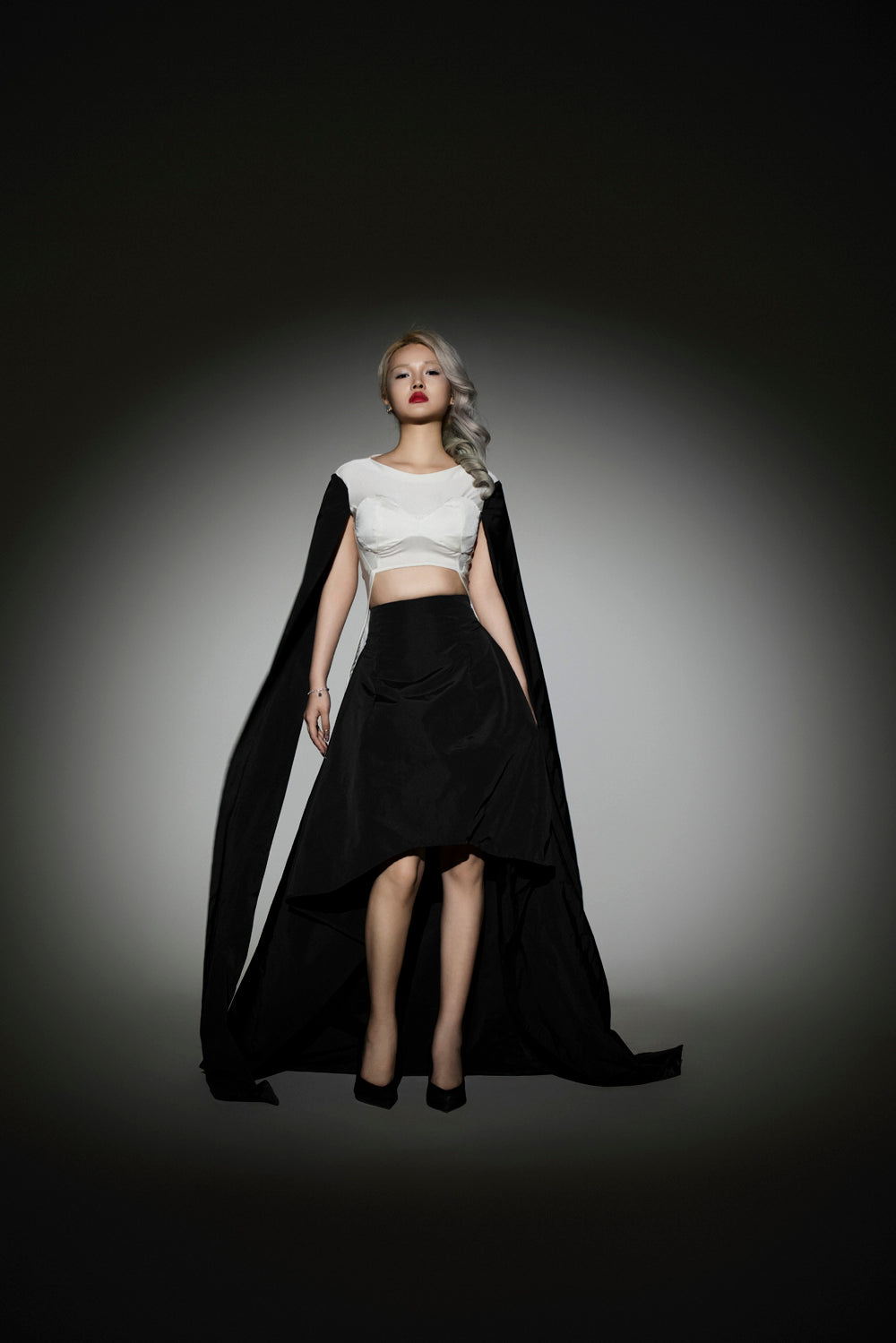 The Sphinx Dance Winged Top