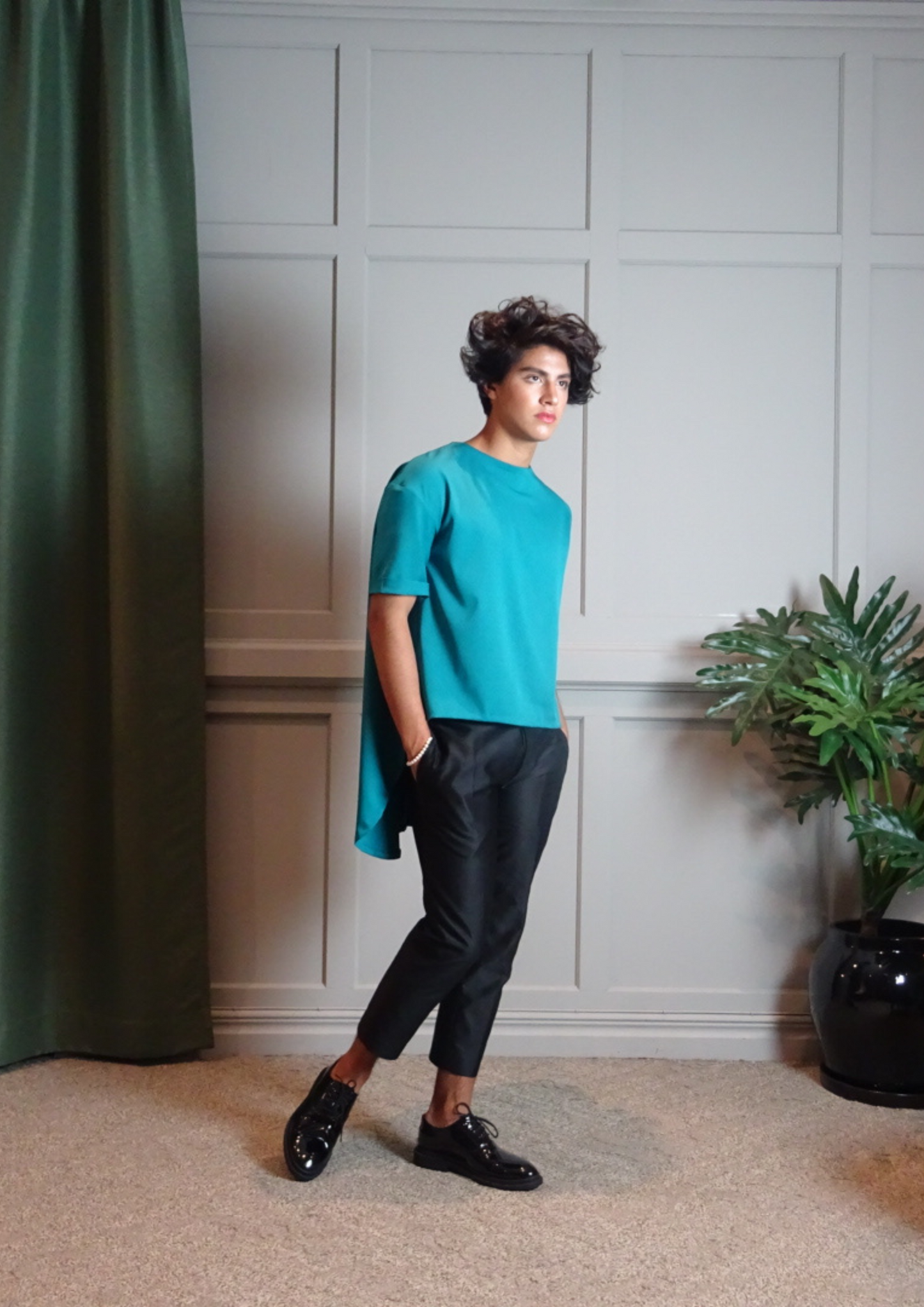 Long Cape T-shirt Stretch Satin Turquoise Electric Blue Cream